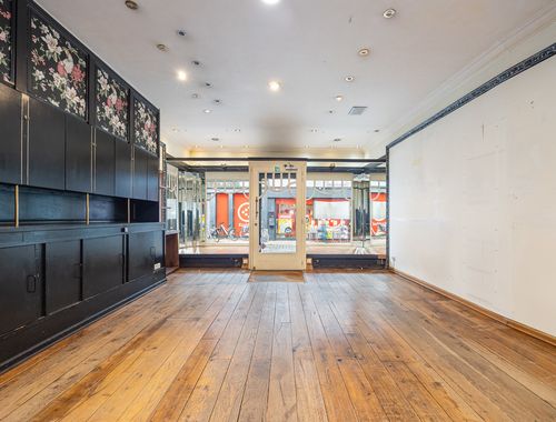                                         Commerce à vendre à Aarschot, € 375.000
