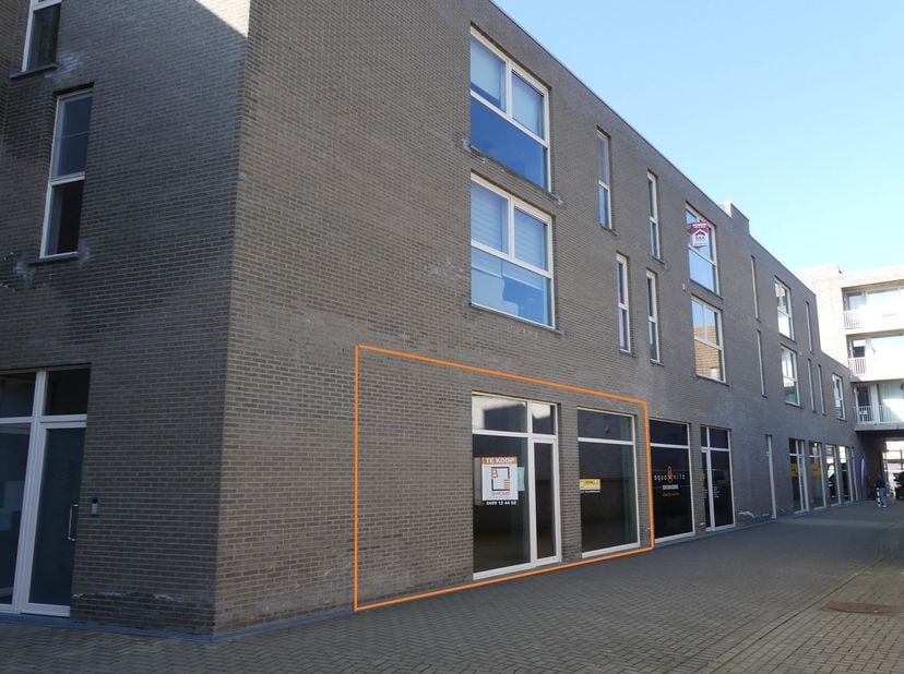 Bien professionnel à vendre
                    à 8600 Diksmuide