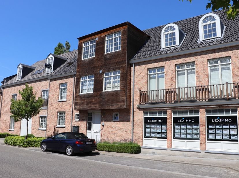 Appartement à louer
                    à 2840 Reet
