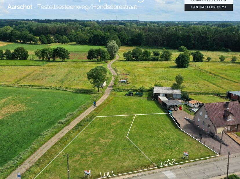 Twee uitzonderlijke bouwgronden te koop tussen natuur en comfort, ZONDER bouwverplichtingAan de kruising van de Testeltsesteenweg en de Hondsdorestraa
