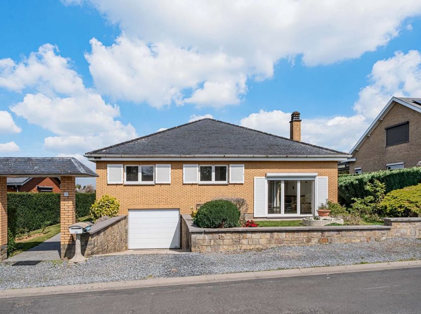 À vendre : Villa d&#039;exception dans un quartier résidentiel de standing&lt;br /&gt;
Découvrez cette magnifique villa située dans un quartier prisé, offrant un