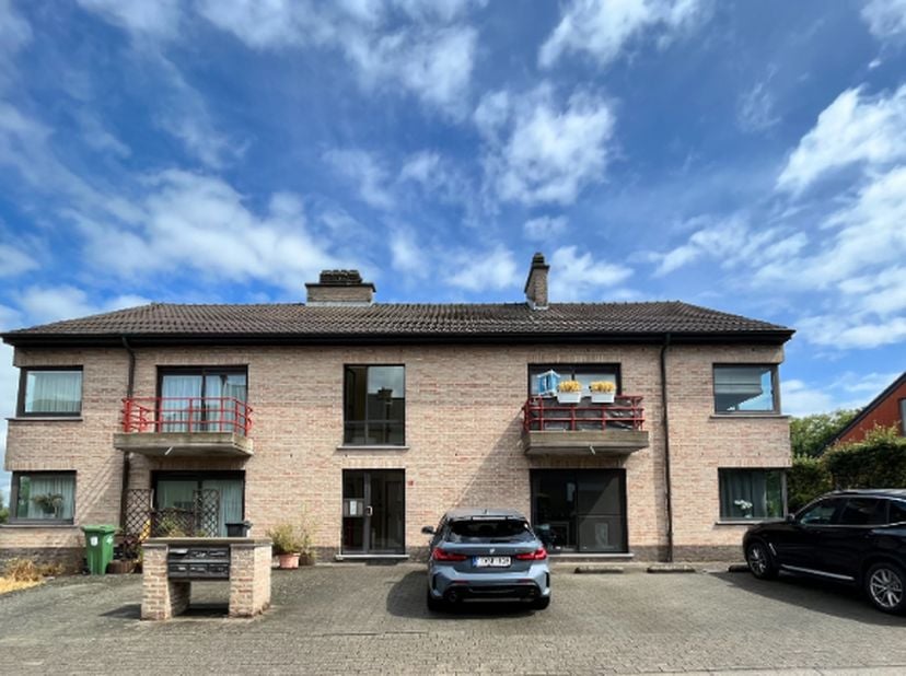 Appartement à louer
                    à 9620 Zottegem