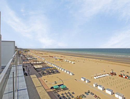                                         Appartement te koop in De Panne, € 375.000
