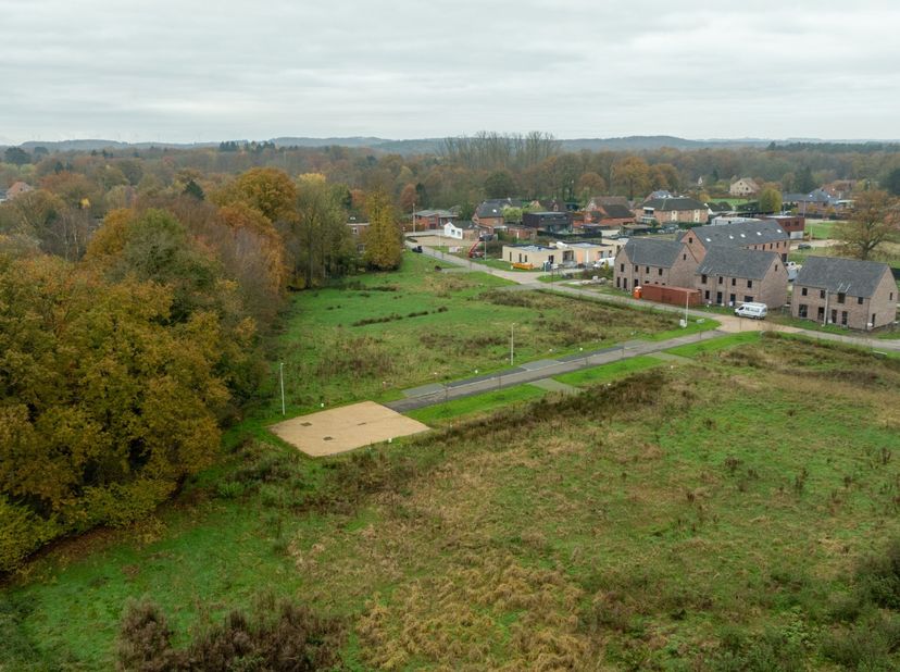 In onze nieuwe woonbuurt in Engsbergen bij Tessenderlo biedt Danneels in deze tweede verkoopfase nieuwe bouwgronden te koop aan. &lt;br /&gt;
&lt;br /&gt;
De perc