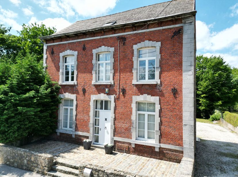 Huis te koop
                    in 6540 Lobbes