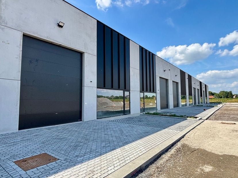 Bien professionnel à vendre
                    à 7850 Enghien