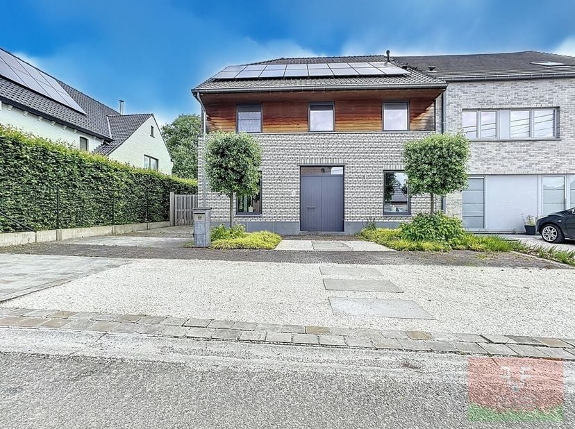 Maison à vendre
                    à 9550 Hillegem