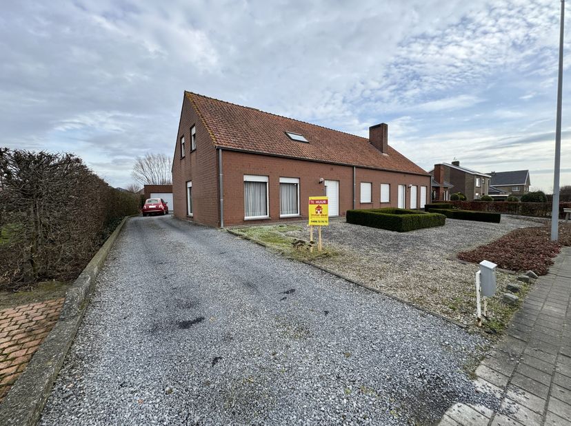 Maison à louer
                    à 8830 Hooglede