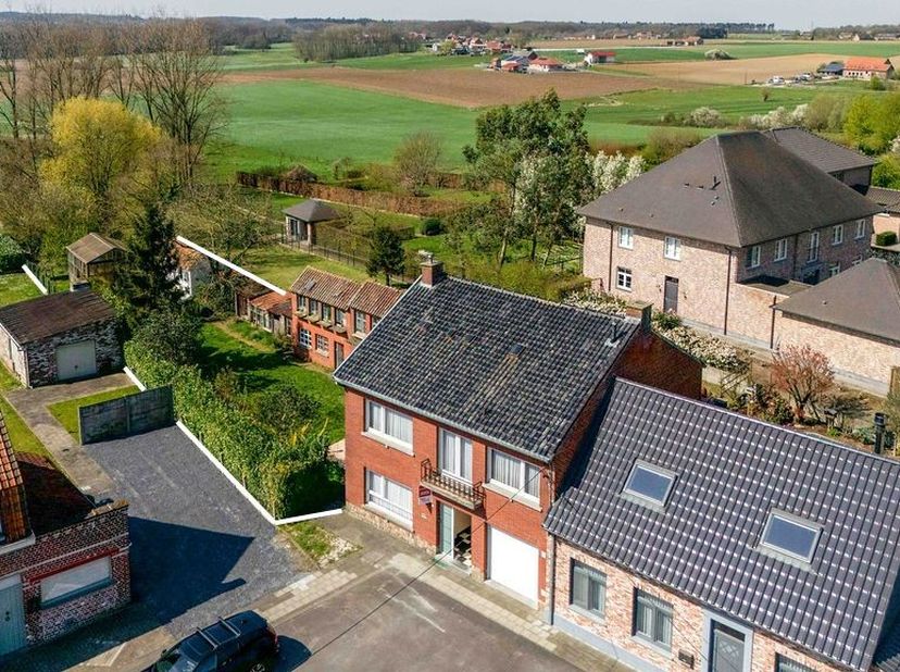 Maison à vendre
                    à 8980 Beselare