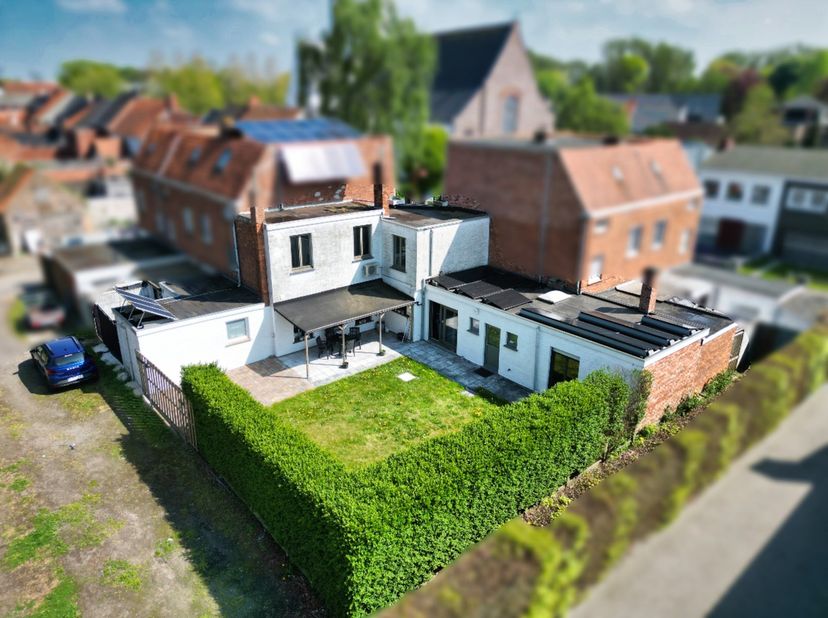 Maison à vendre
                    à 9968 Bassevelde