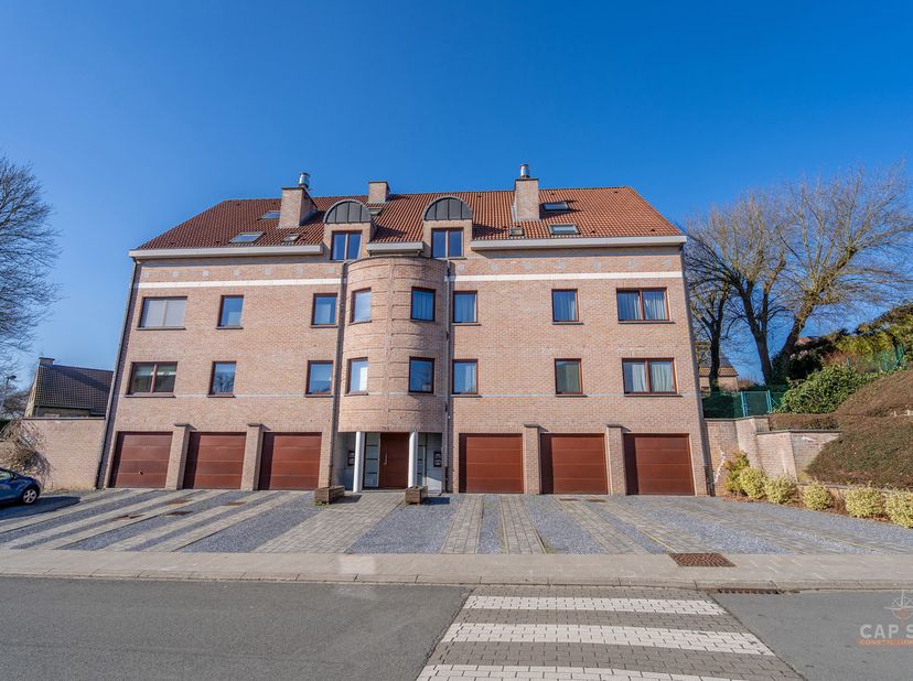 Braine-lAlleud  Dans un quartier calme et résidentiel, à proximité de toutes facilités (commerces, écoles, transports), CAP SUD vous propose ce splend