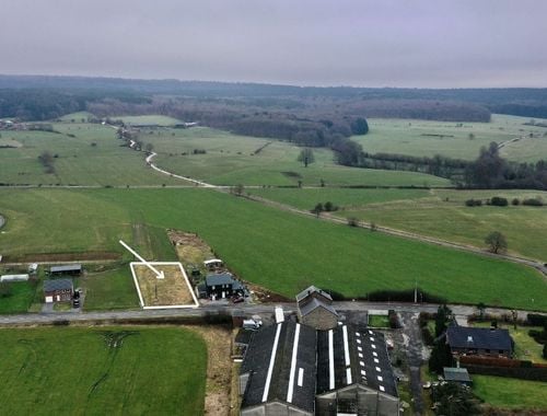                                         Bouwgrond te koop in Erezée, € 65.000
