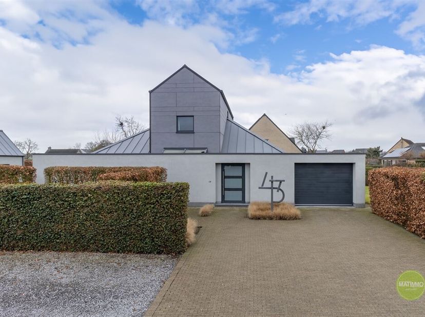 Moderne instapklare woning met multifunctioneel bijgebouw in Arendonk&lt;br /&gt;
Welkom in deze energiezuinige en instapklare woning, perfect voor wie ruim