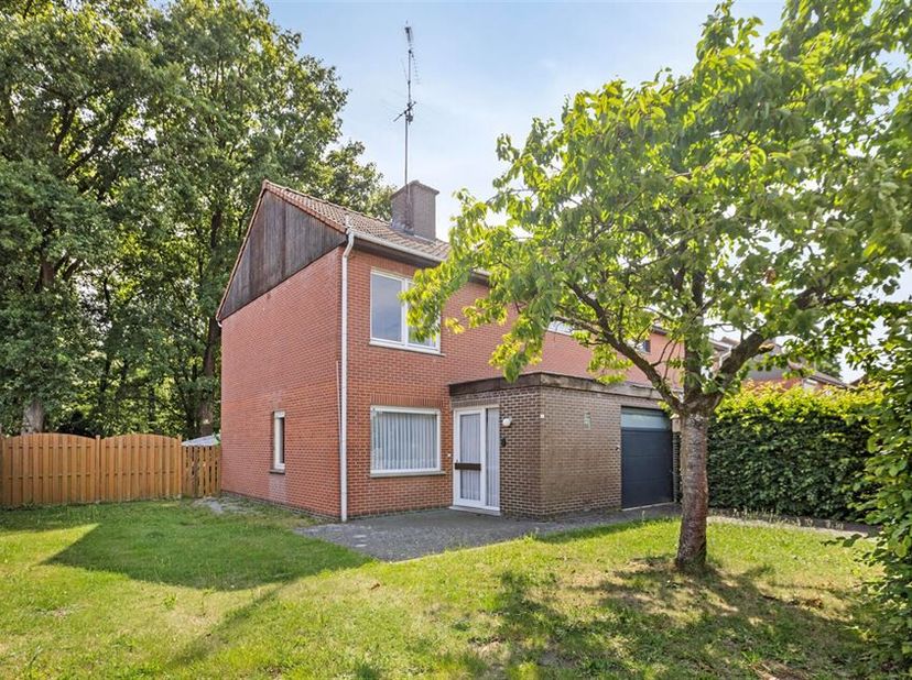 ENCHÈRES À PARTIR DE 180 000 € - ENCHÉRISSEZ ET ACHETEZ VOTRE PLATEFORME D&#039;ENCHÈRES EN LIGNE !&lt;br /&gt;
Découvrez cette charmante maison située dans la O