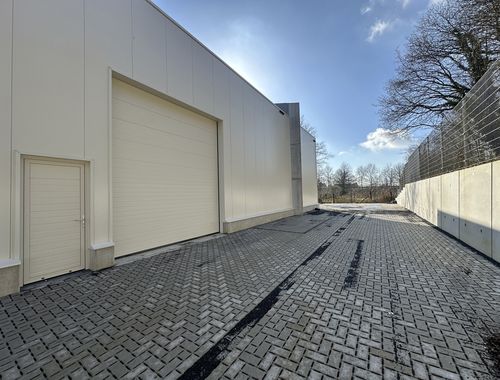                                         Bâtiment d’entreprise à louer à Vorst, € 1.400

