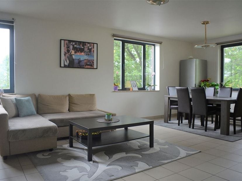 Appartement à louer
                    à 8200 Sint-Andries