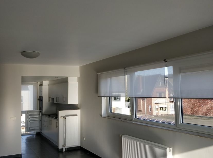 Luchtig appartement (eerste verdieping) met veel lichtinval op minder dan 500m van het centrum van Stevoort.&lt;br /&gt;
* 2 slaapkamers, living, keuken met