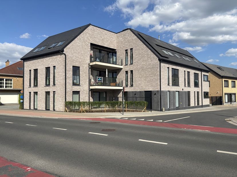 Appartement à louer
                    à 9310 Baardegem