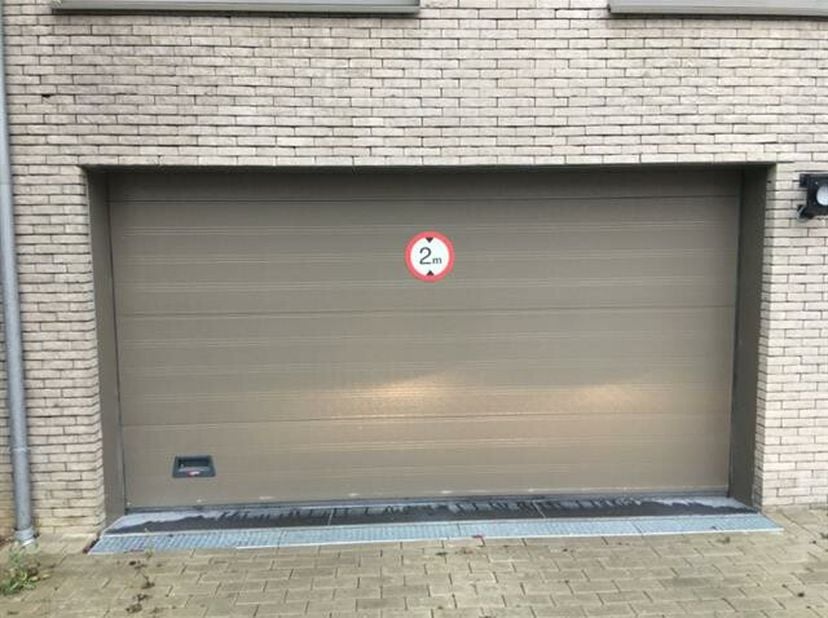 Garage à vendre
                    à 1070 Anderlecht