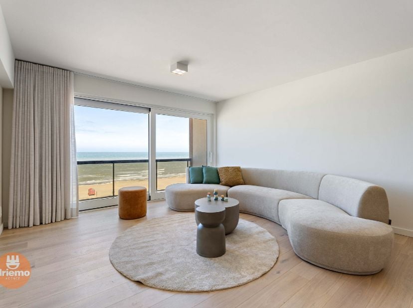 Subliem HIGH-END  appartement op de Zeedijk, op het zesde verdiep, tussen de Zeelaan en het standbeeld van Leopold I. Ideaal als vakantieappartement.