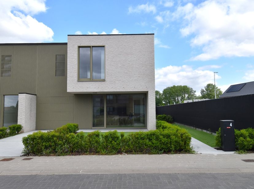 Maison à louer
                    à 8560 Gullegem