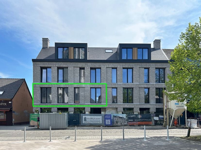 Laatste appartement!&lt;br /&gt;
Als koper kan u genieten van het verlaagd btw-tarief van 6%*.  &lt;br /&gt;
&lt;br /&gt;
Dit appartement gelegen op de eerste verdiepin