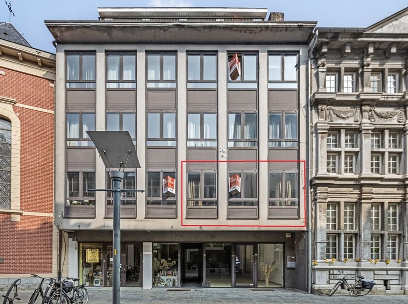 Appartement à vendre
                    à 3680 Maaseik