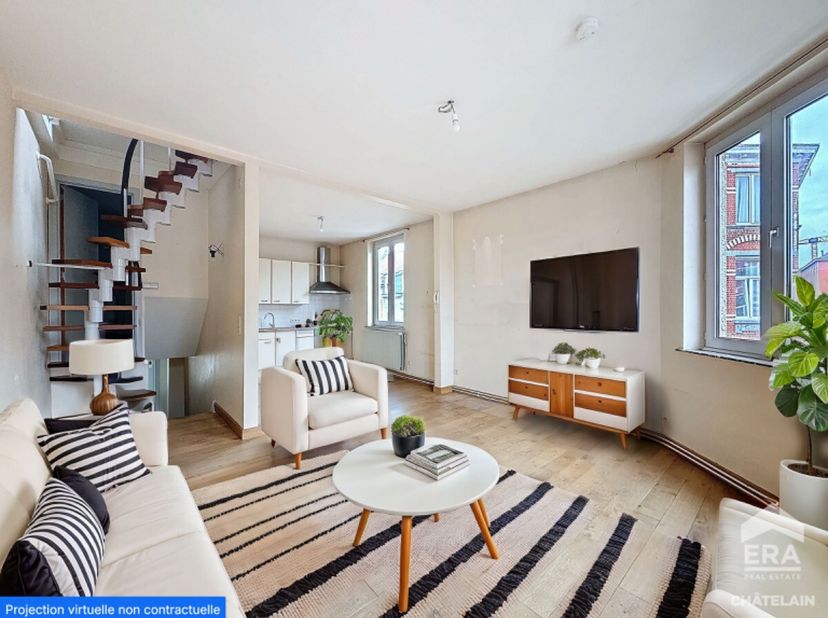 ERA CHÂTELAIN vous propose ce charmant appartement dune chambre situé au cur du quartier recherché du Cimetière dIxelles et de Solbosch. Avec une supe