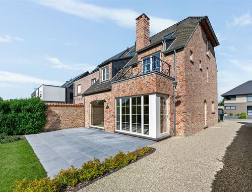                                         Maison unifamiliale à vendre à Houtvenne, € 649.000
