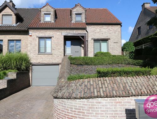                                         Woning te koop in Piringen, € 378.000
