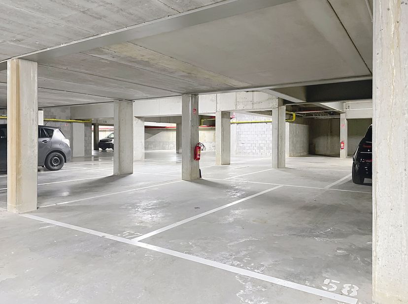 Ben jij geïnteresseerd in deze autostaanplaats te koop in Wilrijk? Aarzel dan niet om contact met ons op te nemen. Had u graag uw eigen eigendom te ko