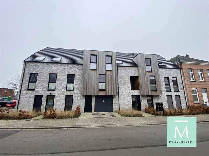 Ondergrondse autostaanplaatsen te koop nabij het centrum van Elzestraat, Sint-Katelijne-Waver&lt;br /&gt;
In een recent appartementsgebouw nabij het centrum