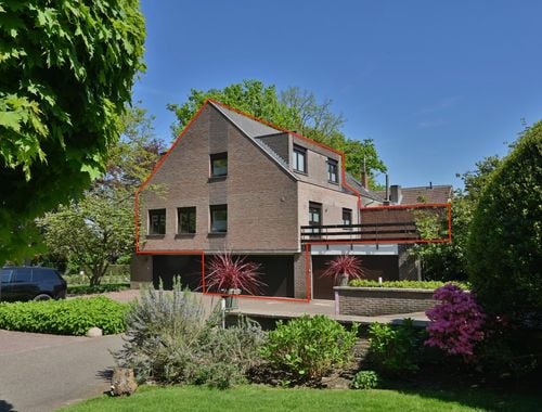                                         Bel-étage à vendre à Neerharen, € 315.000

