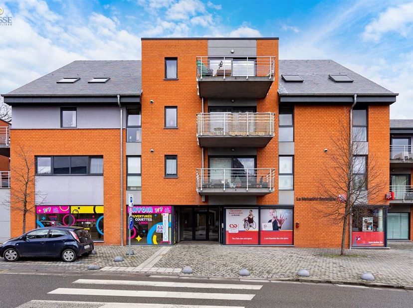 Appartement gebouwd in 2009 en ideaal gelegen in Barvaux-sur-Ourthe. &lt;br /&gt;
Het is als volgt samengesteld: Inkomhal, 2 slaapkamers, badkamer, apart to