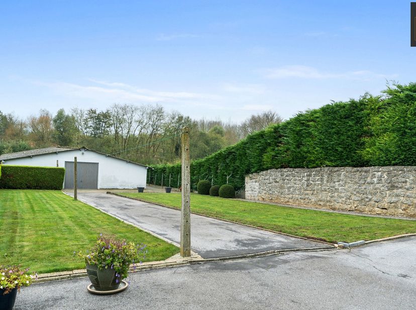 Bien professionnel à vendre
                    à 3460 Bekkevoort