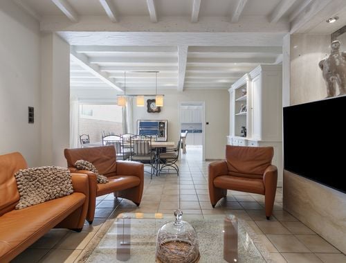                                         Maison à vendre à Sint-Denijs, € 330.000
