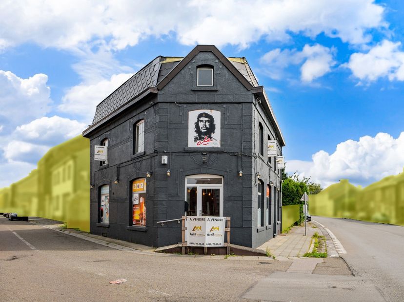 Opportunité à saisir !! Actif Invest a le plaisir de vous proposer ce bien immobilier unique, situé dans quartier dynamique et facilement accessible d