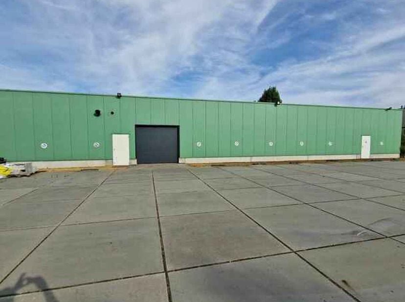 Bien professionnel à vendre
                    à 2560 Nijlen