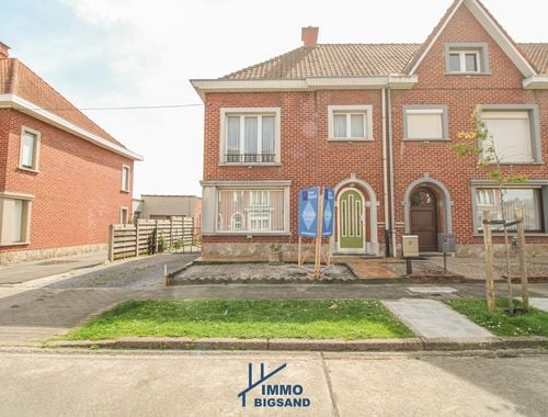                                        Maison à vendre à Gullegem, € 199.000
