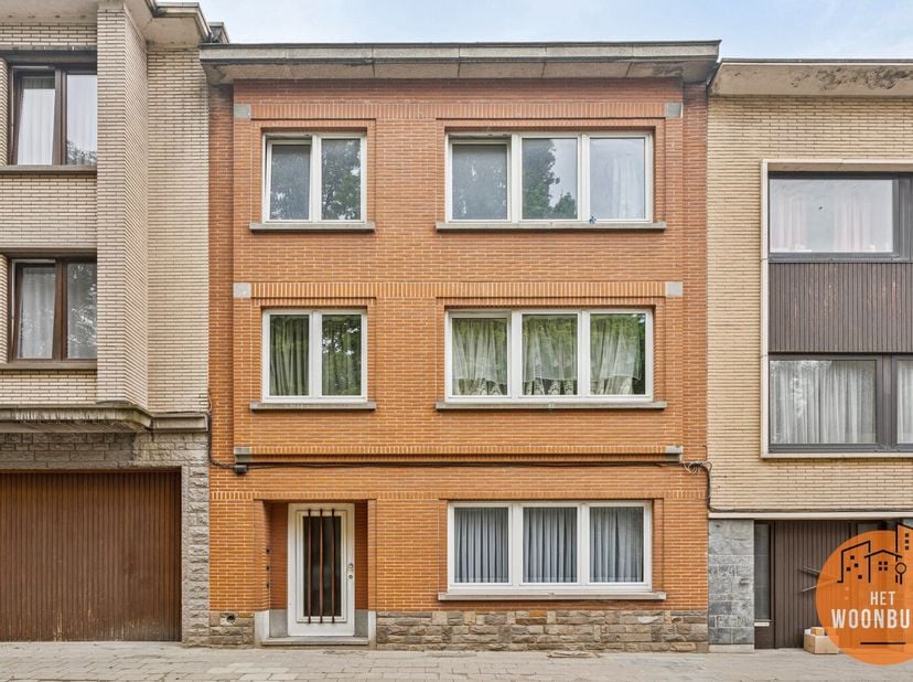 ! Une visite peut uniquement être demandée via notre site web : www.hetwoonburo.be !&lt;br /&gt;
rue Adolphe Willemyns 194 - 1070 Anderlecht:&lt;br /&gt;
Appartem