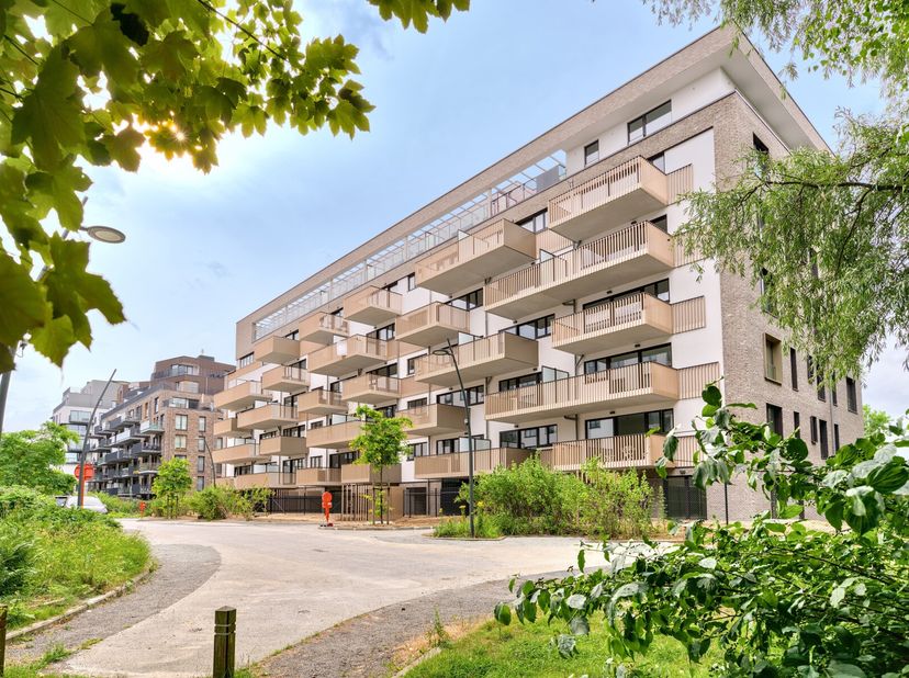 Appartement te koop
                    in 1200 Sint-Lambrechts-Woluwe