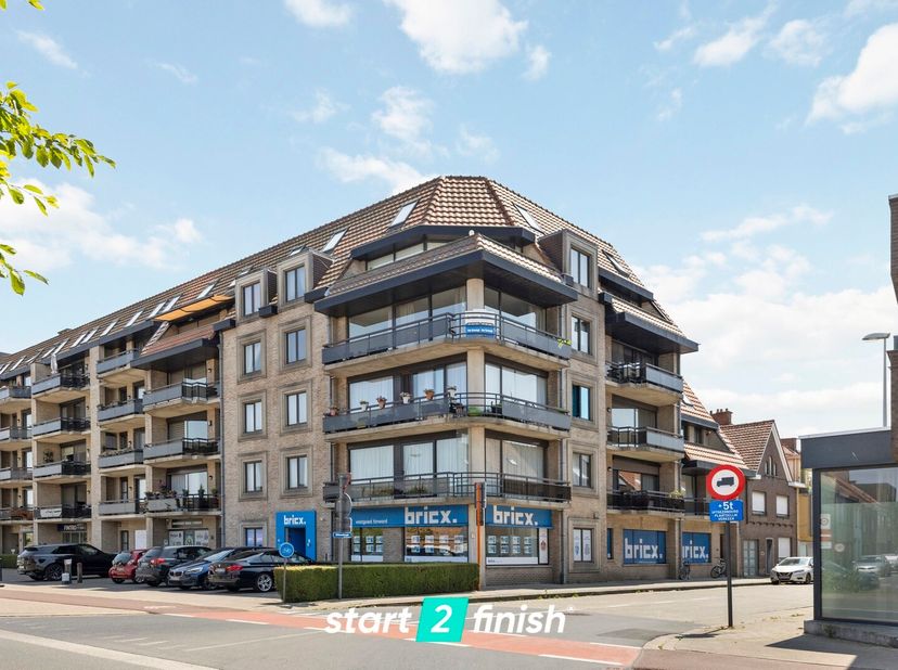 Algemeen bezoekmoment op zaterdag 12 Juli van 09u00 - 10u00 // Aanmelden verplicht&lt;br /&gt;
Ontdek dit prachtige appartement op de derde verdieping aan d