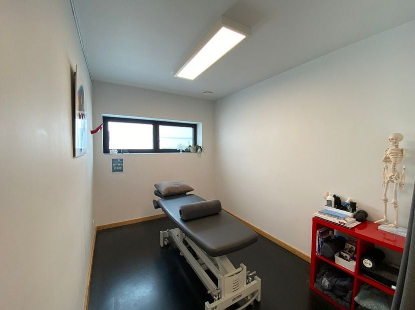 Bien professionnel à louer
                    à 3570 Alken