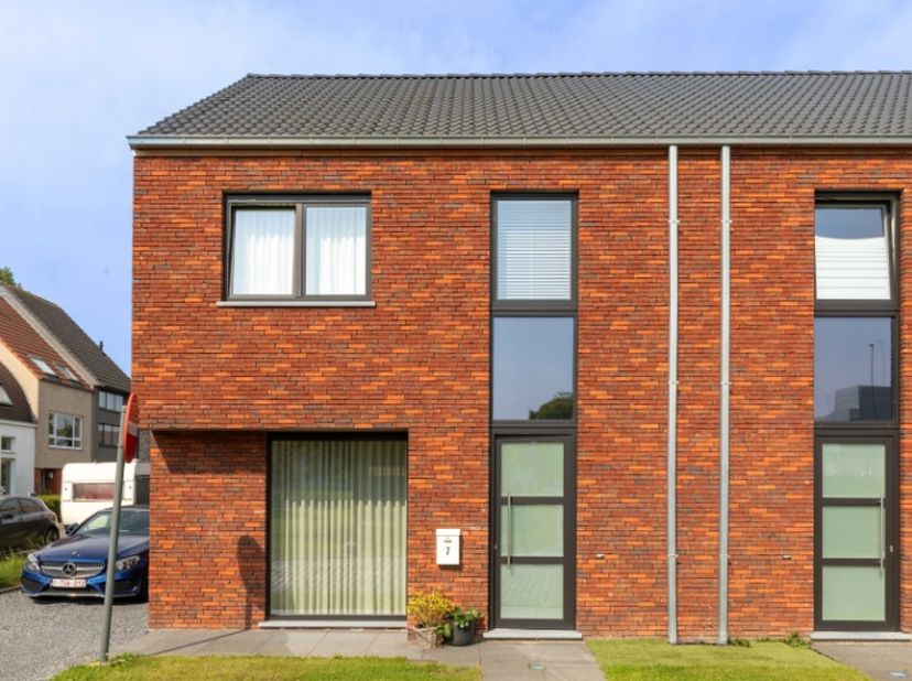 Maison à louer
                    à 8800 Roeselare