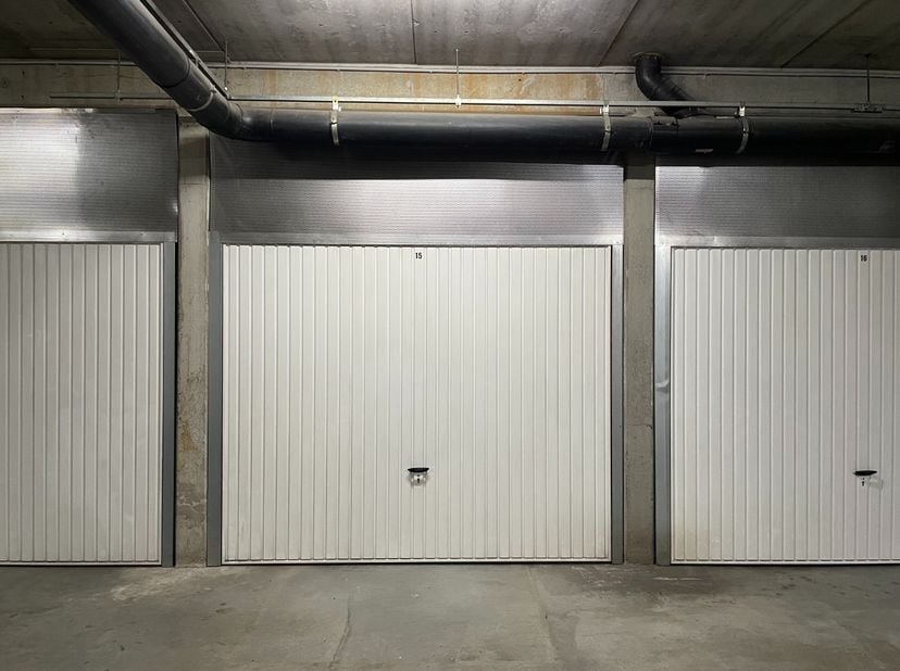 Garage à louer
                    à 8800 Roeselare