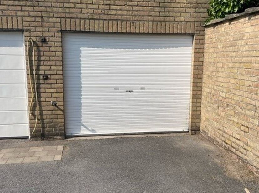 Garage à louer
                    à 8300 Knokke