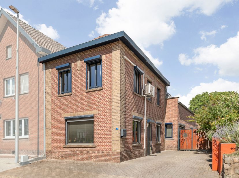 Maison à vendre
                    à 3620 Veldwezelt