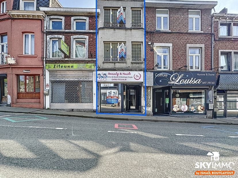 IMMEUBLE MIXTE À VENDRE  IDÉAL INVESTISSEUR&lt;br /&gt;
Lagence SKYIMMO vous propose cet immeuble mixte composé dun rez-de-chaussée commercial en bon état,