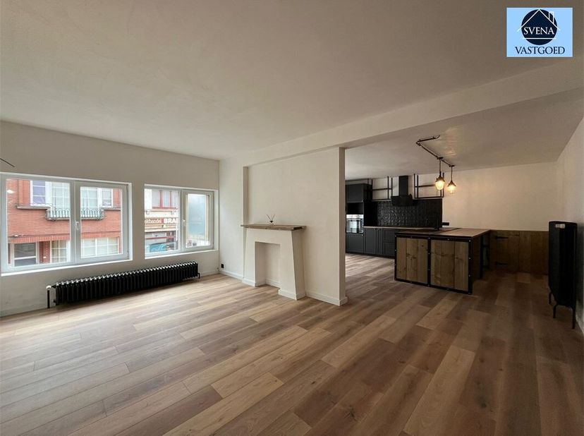 GERENOVEERD APPARTEMENT &lt;br /&gt;
Appartement, gelegen op de EERSTE VERDIEPING in een appartementencomplex, n in het centrum van Brakel, op wandelafstand