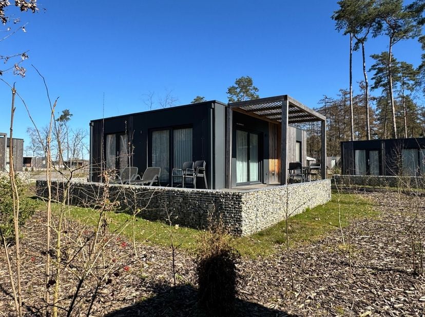 Ontdek een unieke investeringsmogelijkheid in, het groenste snoepje van Vlaanderen, Zutendaal. Deze vakantiewoning is gelegen in het vernieuwde EuroPa